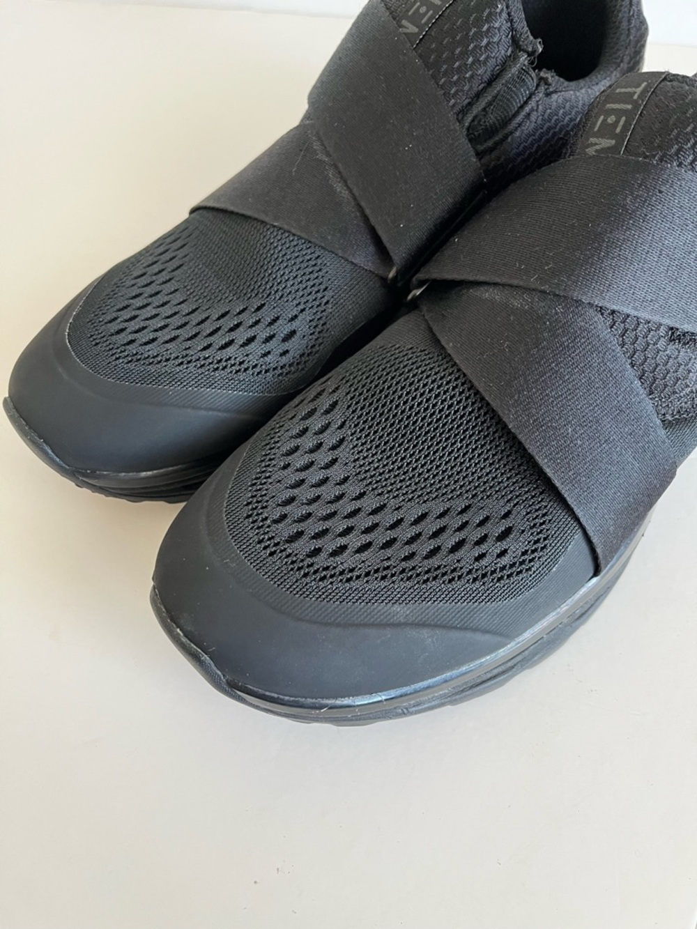 TIEM Women's Slipstream black Cycling Sneakers with SPD Cleats Size 9 - Picture 10 of 11